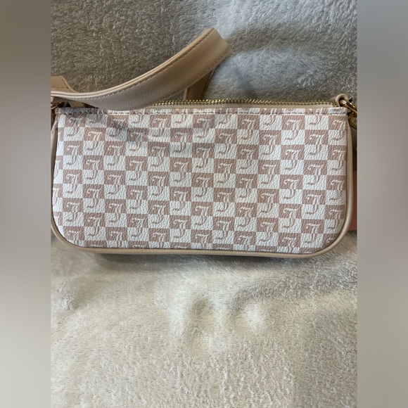 Juicy Couture Sandstone Geo Print Miss Juicy Crossbody Bag Detachable Strap, - Picture 2 of 11